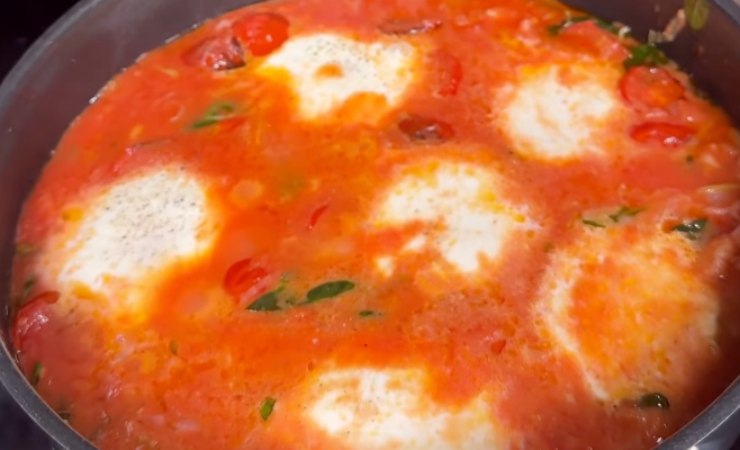 Mozzarelle in purgatorio nella pentola